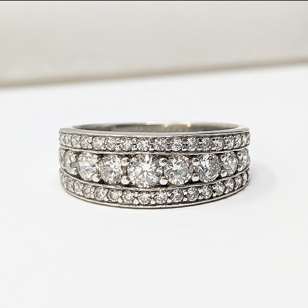 Sterling silver 925 wide band simulated faux diamond round ring vintage - Picture 1 of 7